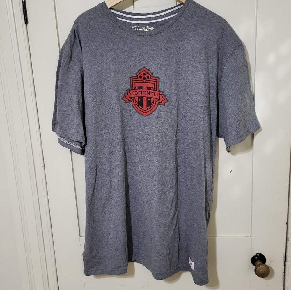Men's Toronto FC tshirt